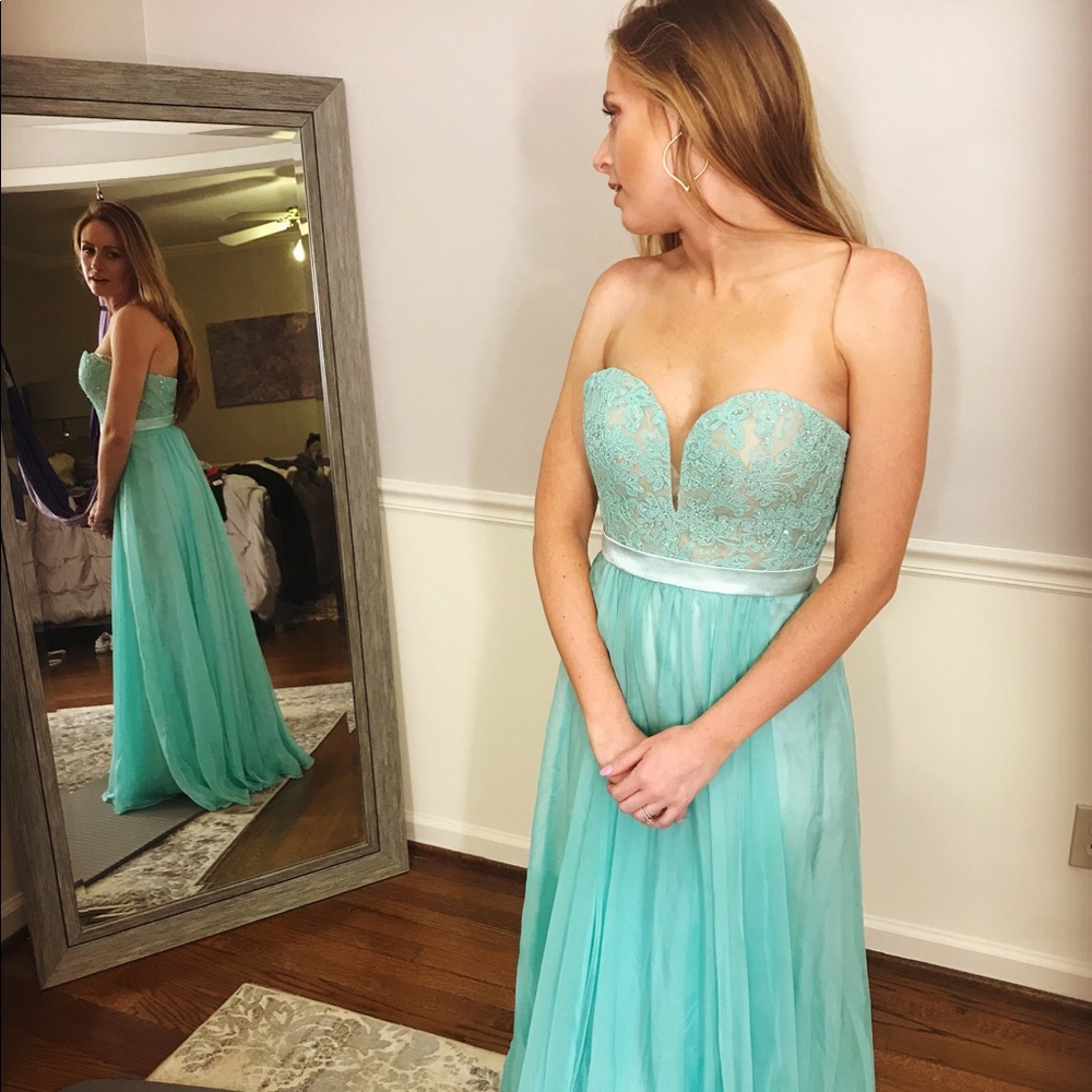 Tiffany Blue Gown- Gorgeous!!!